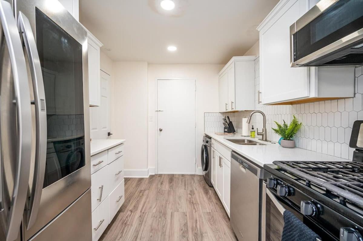 2B1B Modern Downtown Atl Condo W 1 Free Parking Lm1007 亚特兰大 外观 照片