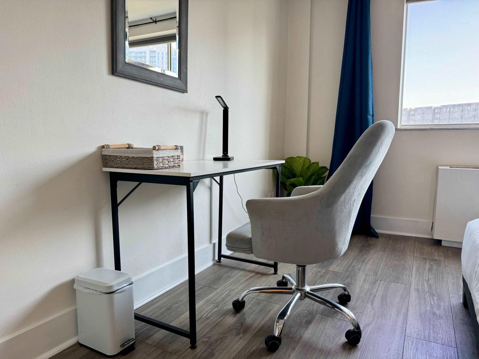 2B1B Modern Downtown Atl Condo W 1 Free Parking Lm1007 亚特兰大 外观 照片