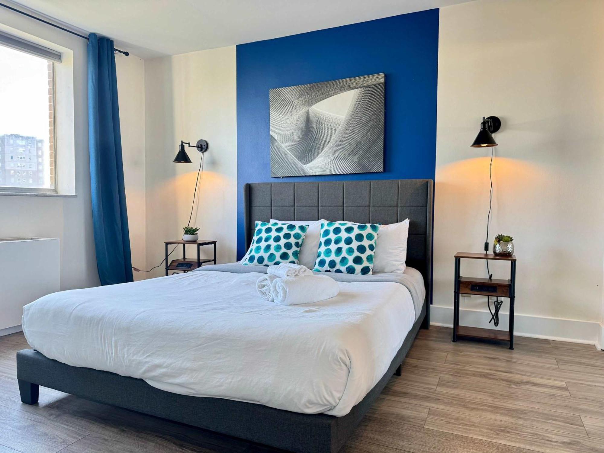2B1B Modern Downtown Atl Condo W 1 Free Parking Lm1007 亚特兰大 外观 照片